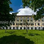 Albergue Bluelake