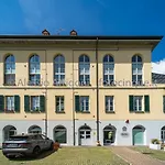 Bluelake Albergue