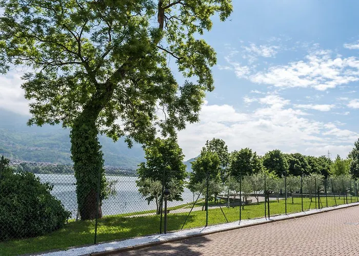 Bluelake Хостел Olginate