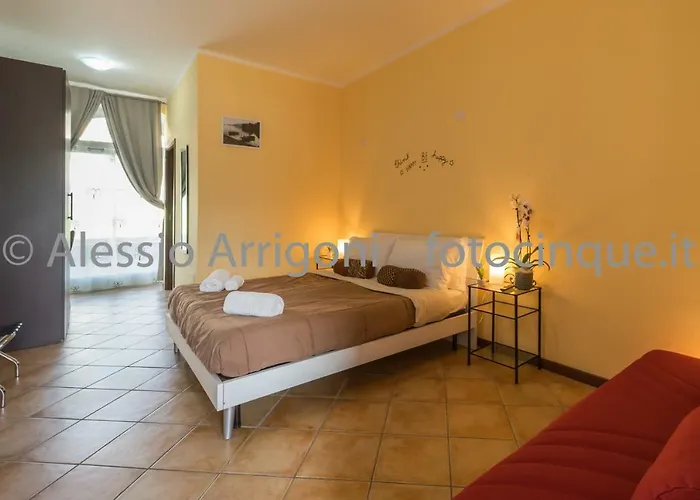 Bluelake Хостел Olginate