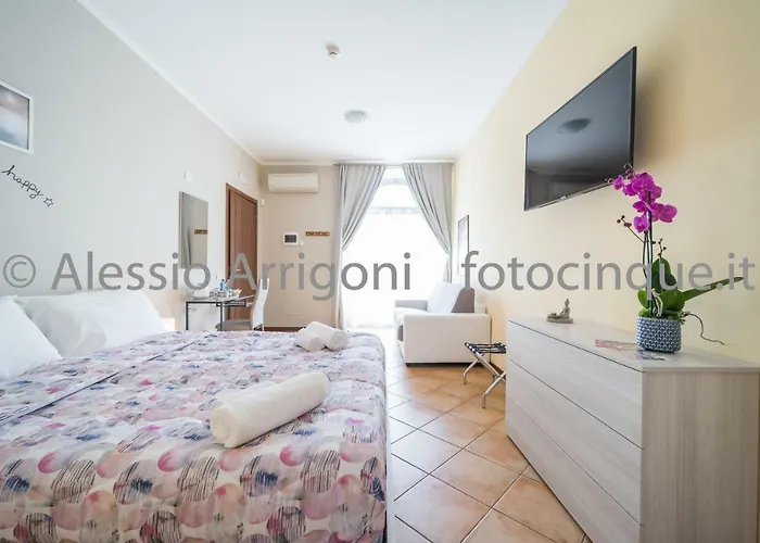 Bluelake Хостел Olginate