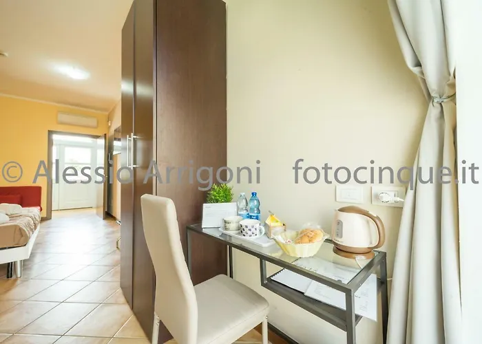 Bluelake Хостел