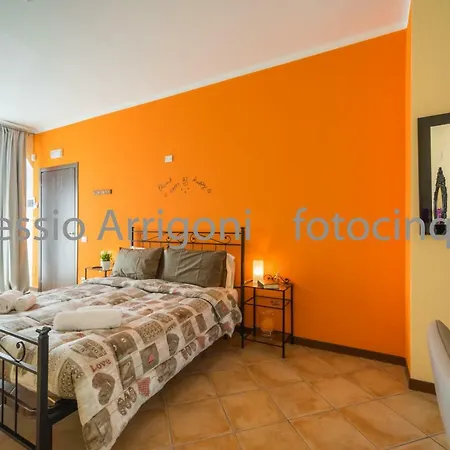 Bluelake Hostel *